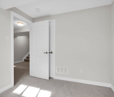 For Lease - 734 Haflinger Row, Stittsville - Munster - Richmond, On... - Photo 5