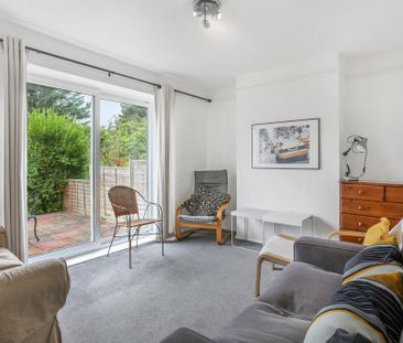 4 bedroom semi-detached house to rent - Photo 2