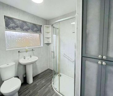 Scarlet Avenue, Port Talbot, SA12 - Photo 1