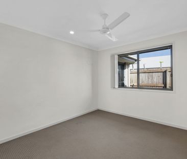 Spacious Family Home in Eimeo - Photo 6