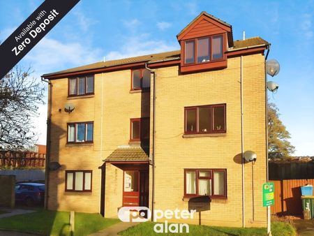 Collingwood Crescent, NEWPORT - Photo 4