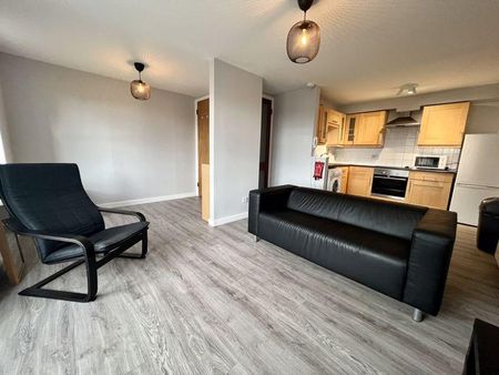 2 bedroom apartment to rent - Photo 2