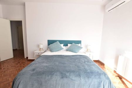 Luxury 6 room Detached House for rent in Granada, Spain - Photo 5