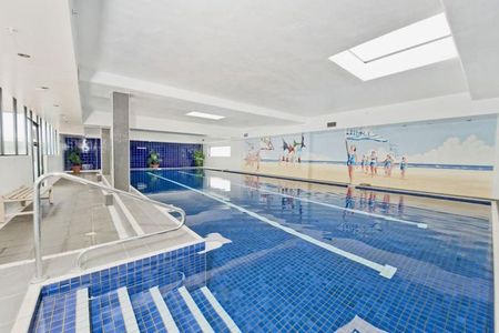 Spacious Apartment In A Great Location - Photo 3