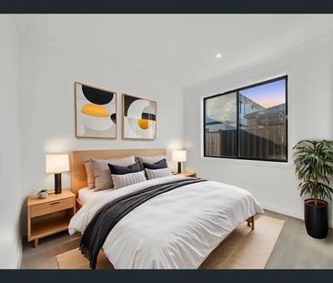 STUNNING FAMILY HOME WITH LUXURIOUS FINISHES IN PRIME TARNEIT LOCATION - Photo 4
