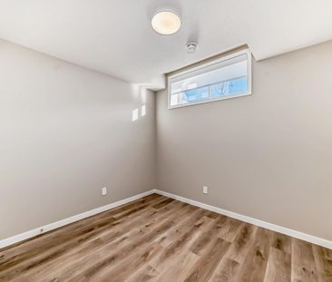 1070 Mahogany Blvd SE, Alberta, T3M 3T6, Calgary - Photo 3