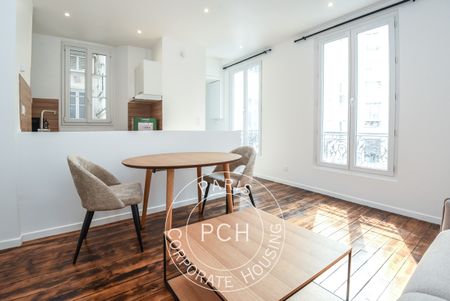 Rue Mathurin Régnier, - Photo 4