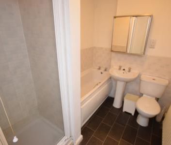 West Cotton Close, Far Cotton, Northampton, NN4 - Photo 2