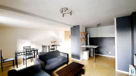 Location Appartement 2 pièces 42m² - Photo 3