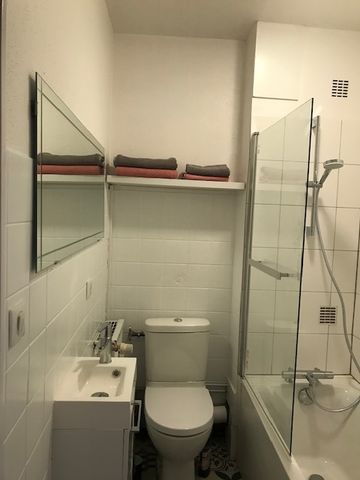 Location Appartement 2 pièces 28m² - Photo 4