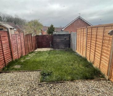 2 bedroom terraced house to rent - Photo 3