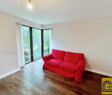 Apt 39 Titanic Walk, 9 Ballymacarrett Road, Belfast, BT4 1BT - Photo 3