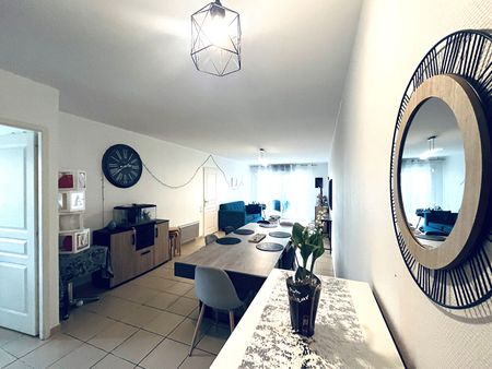 Location Appartement 3 pièces 66m² - Photo 5