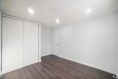 For Lease - 36 Eastport Drive, Toronto, Ontario - Photo 5