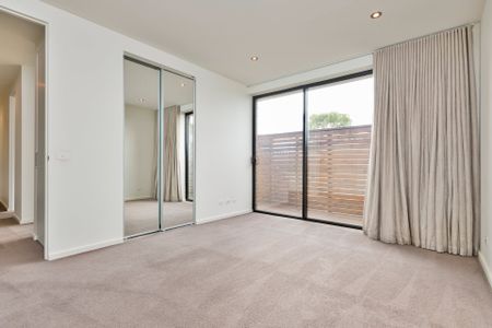 28 Cornwall Place, Maribyrnong - Photo 3