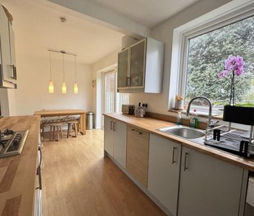 3 bedroom semi-detached house to rent - Photo 2