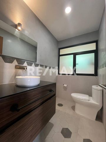 Casa en RENTA en Capultitlán, Toluca, Estado de México. Semi amueblada o sin muebles. - Foto 5