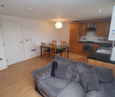 2 bedroom to let - Photo 2