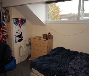 3 Bed - 15 Beamsley Grove, Hyde Park, Leeds - LS6 1LA - Student - Photo 1