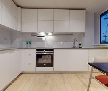 3 bedroom flat to rent - Photo 2