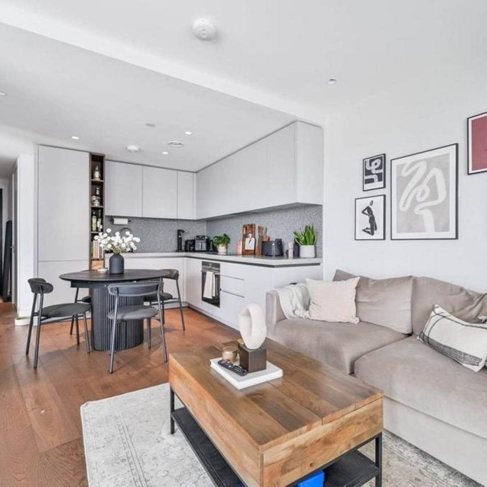 1 bedroom flat to rent - Photo 1