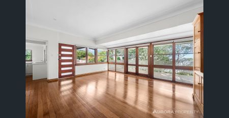 SPACIOUS FAMILY HOME WITH SEPARATE GRANNY FLAT - Photo 5