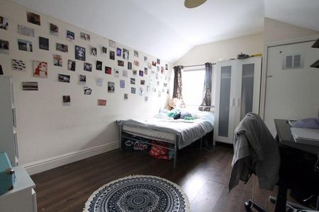 7 bedroom terraced house to rent - Photo 4