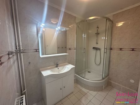 Proche Centre Appartement Poissy 3 pièces avec cave parking, - Photo 3