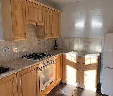 Aydon Gardens, Longbenton, NE12 - Photo 6