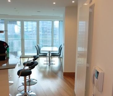 1 Bed Flat, Arena Tower, E14 - Photo 3