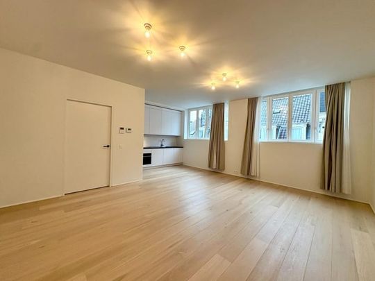 Appartement te huur - Foto 1