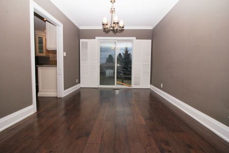 For Lease - 382 Walton Street, Oakville, Ontario - Photo 5