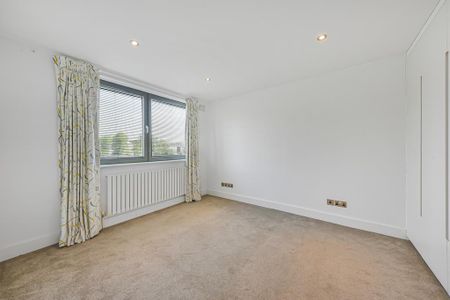 5 bedroom townhouse to rent - Photo 4