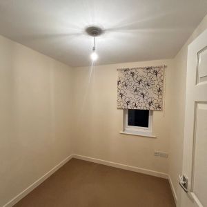 FountainPark, Ollerton, NEWARK - Photo 2