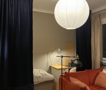 Värnhemsgatan 4 - Photo 1