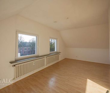 Kompakt, ruhig, zentral – 2-Zimmer-Dachgeschosswohnung mit optimale... - Photo 5