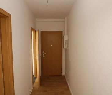 Frühlingsgefühle...tolle 2-Raum-Wohnung mit Wanne & Balkon zum Verl... - Photo 5