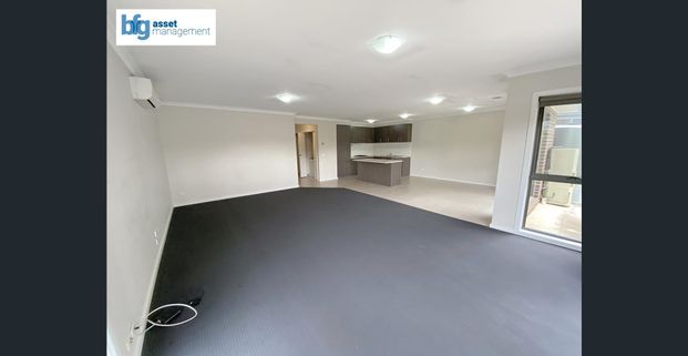 Stylish 3-Bedroom Townhouse in Prime Hoppers Crossing Location - Photo 1