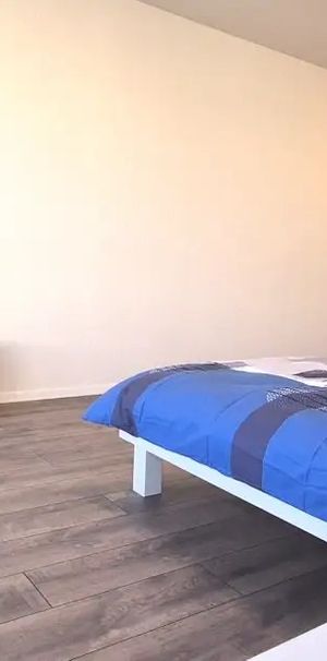 Stilvolles Zimmer in WG - Heute einziehen - Photo 1