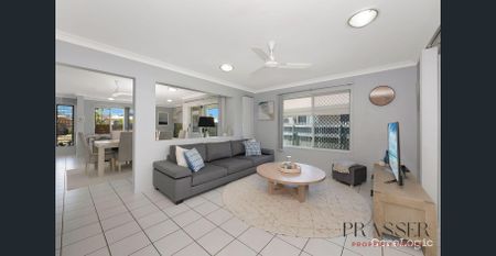 Modern, Low-Maintenance Living in a Quiet Family Court - Photo 2