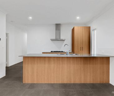 BRIGHT, LIGHT, BALDIVIS DELIGHT - Photo 6