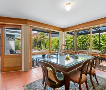 Thinking of selling? Contact our agent - Photo 4