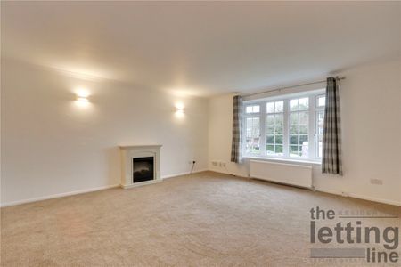 Barrydene Court, Waverley Road, Enfield, Middlesex, EN2 7DF - Photo 2