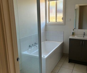 Brown Hill - Photo 3