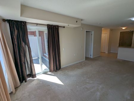 For Lease - 3070 Rotary Way Unit# 118, Burlington, Ontario - Photo 4