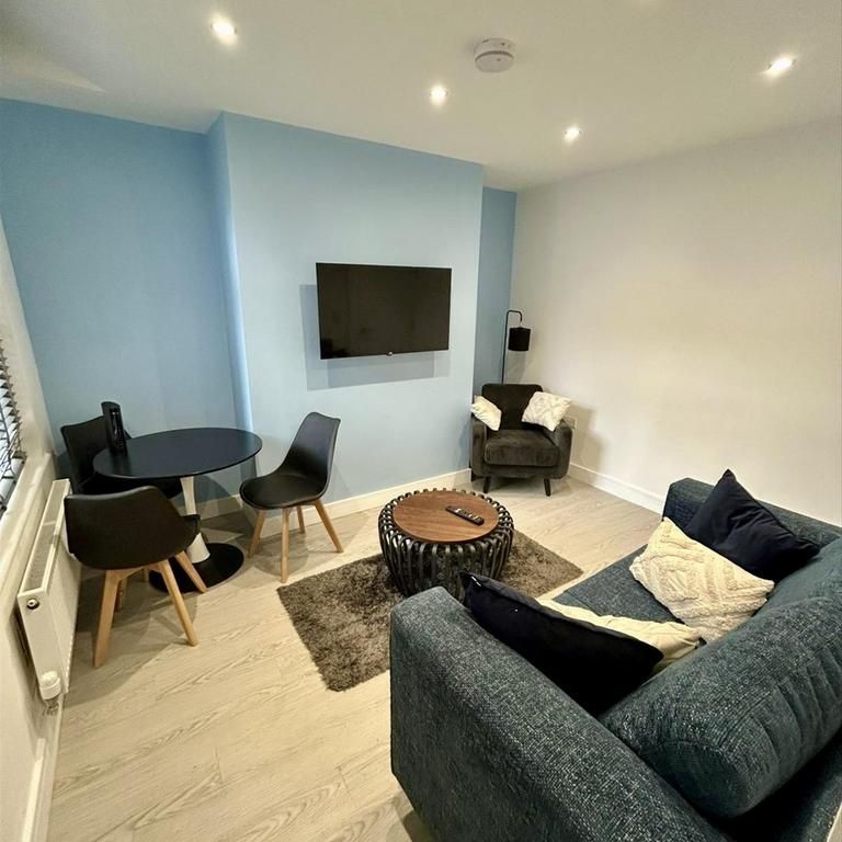 3 bedroom house to rent - Photo 1