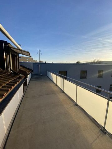 Attikawohnung an zentraler Lage befristet bis 31. März 2027 - Photo 5