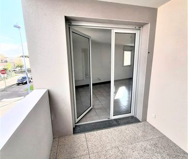 Location Appartement 1 pièce 35m² LAUNAGUET 31140 - Photo 5