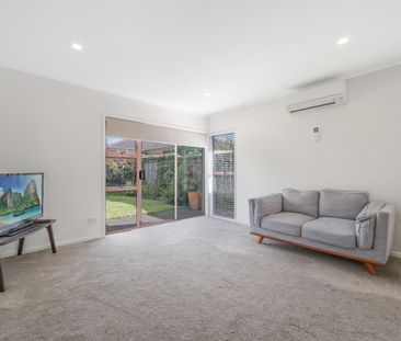 Light & spacious home - Photo 4