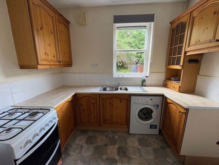 1 bedroom maisonette to rent - Photo 4